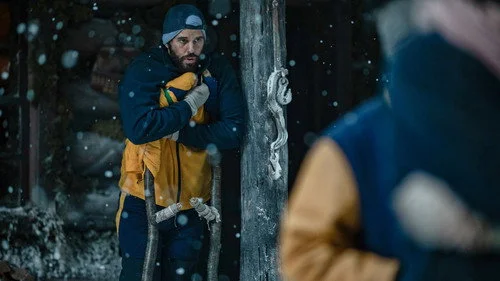 Шершни 2 сезон 2 серия — кадр