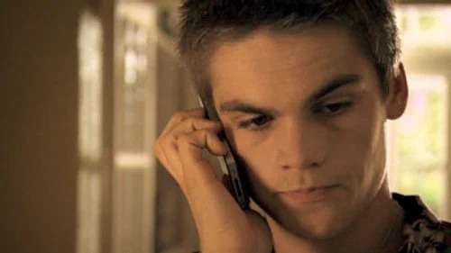 Молокососы 6 сезон 3 серия — кадр