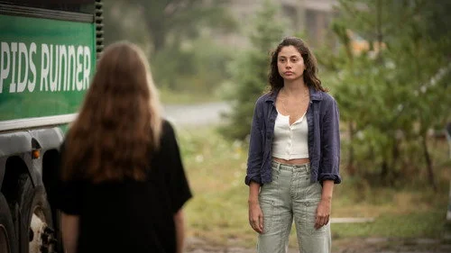 Извне 2 сезон 1 серия — кадр