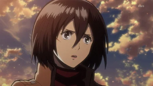 Атака титанов 1 сезон 13 серия — кадр