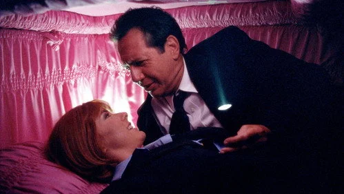 Секретные материалы 7 сезон 19 серия — кадр