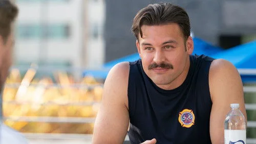 911 8 сезон 6 серия